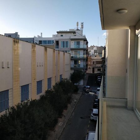 סליאמה Ideal Location, Stylish 1Br Apartment With Free Parking מראה חיצוני תמונה