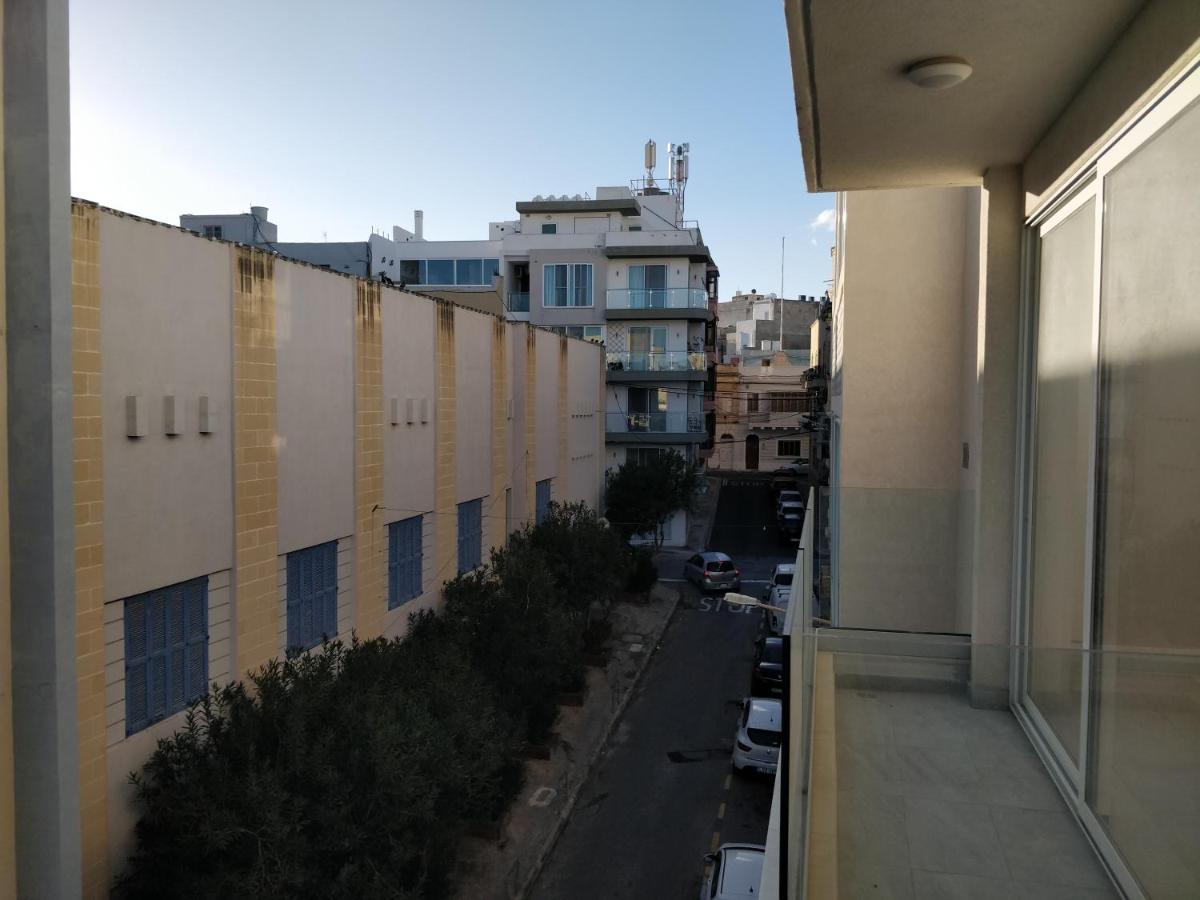 סליאמה Ideal Location, Stylish 1Br Apartment With Free Parking מראה חיצוני תמונה
